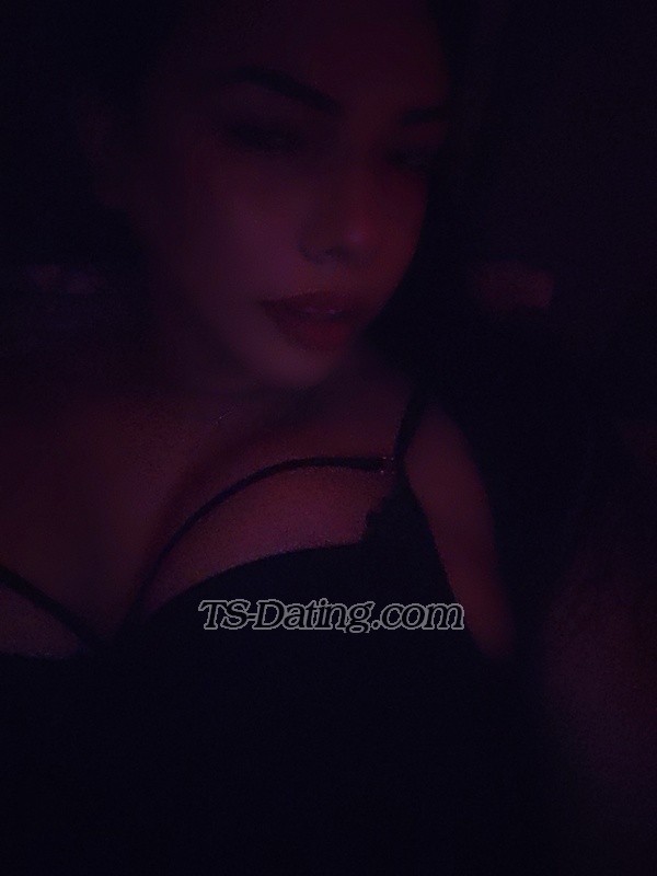 feedphoto-Avantika97-9042198  Avantika97 feed photo