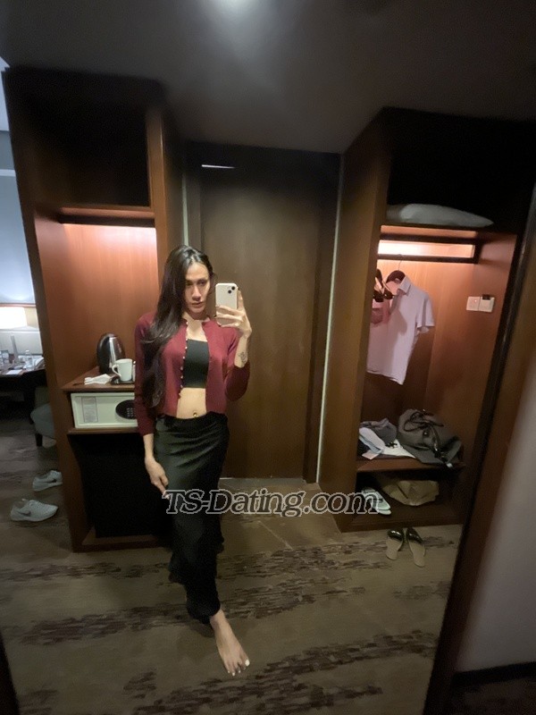 feedphoto-MeyMey_Waria-5886283  MeyMey Waria feed photo