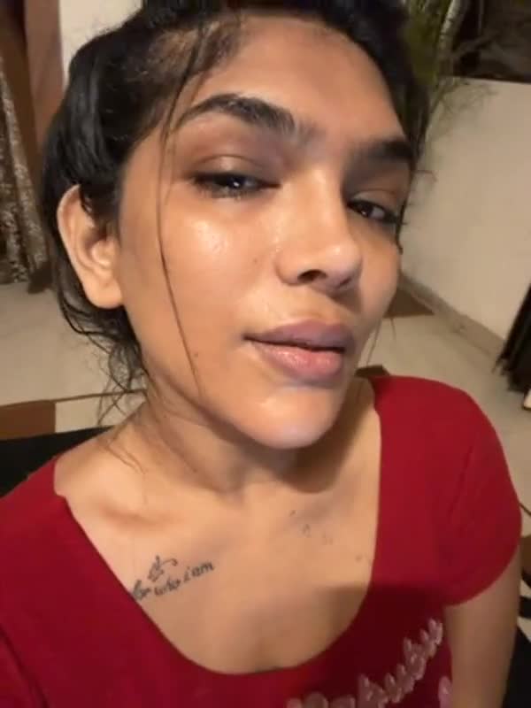 feedvid-GarimaGari-9915532  Garima Gari feed video