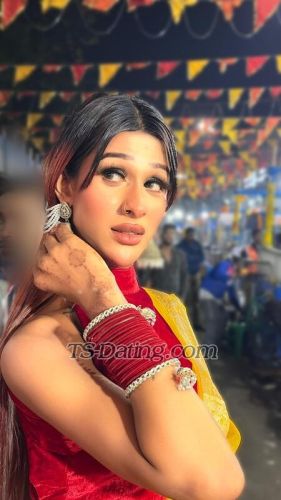 trans girl AAROHIROY 1512646 trans girl AAROHIROY 1512646