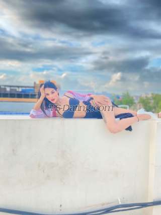 trans girl AAROHIROY 4187019