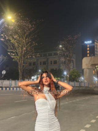 trans girl AAROHIROY 4615818 trans girl AAROHIROY 4615818