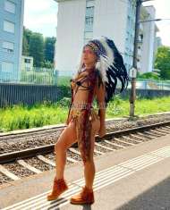 ALESSIA25 Oensingen Transex Sono una donna calda e bizzarra che ti introduce delicatamente ma costantemente nel tuo mondo di transerotici ..... La mia passione, la passione è un misto di caldo erotismo e dominio con un pizzico di sadismo. Signora della perfezione: sii la mia schiava, la tua, allora sarò la tua padrona, dea e signore !! Faccio anche sesso normale, attivo e passivo, per due, per tre, massaggi erotici, giochi con i piedi, 69, ...... Per me, per te, in hotel, nel club, al cinema, compagno per cena e viaggi, ecc. come questo:  Non sognare la tua vita, ma vivi il tuo sogno !!!  NON MI PIACE SPONTANEA !!!! Insta: Tania Marakr  INVIAMI UN MESSAGGIO QUI O SUL MIO INDIRIZZO E-MAIL E ORGANIZZIAMO UN INCONTRO :)))