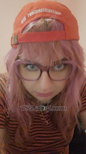 trans girl ALEXIAAVARA 3048871