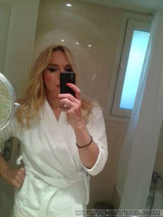 trans girl ALEXIAROSSI 9171180