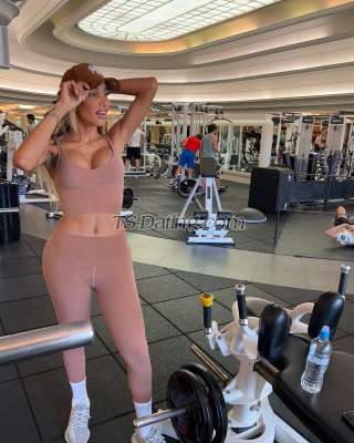 trans girl AMANDALIMA 7102432