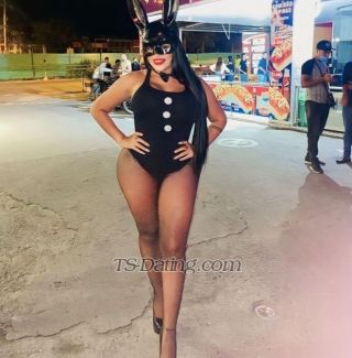 trans girl ANDREAMORAN 5127011