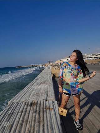 trans girl APPLE 7146489