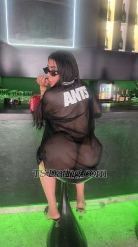 trans girl ARIANAXXL 0682500