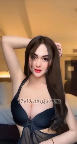 trans girl AUMELIA 9289400