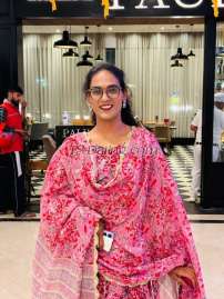 Aachalts24 Gurgaon Transex Nouvelle fille dans ta ville, j'ai un long D et un grand B, alors qu'attends-tu pour venir le chercher ? Je suis disponible 24h/24 et 7j/7... Tu peux m'appeler à tout moment.