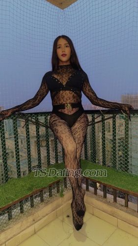 trans girl Aahatmistres 0435192