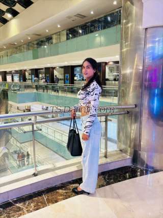 trans girl Aalia24 8267824 trans girl Aalia24 8267824