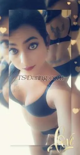 Shemale Aaliya 4880843