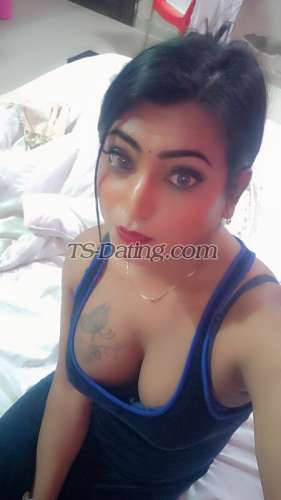 trans girl Aaliya 8086119