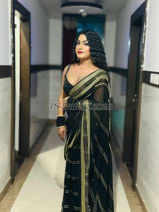 trans girl Aaliya 8086286