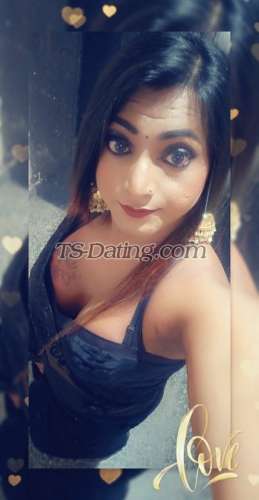trans girl Aaliya 9241878