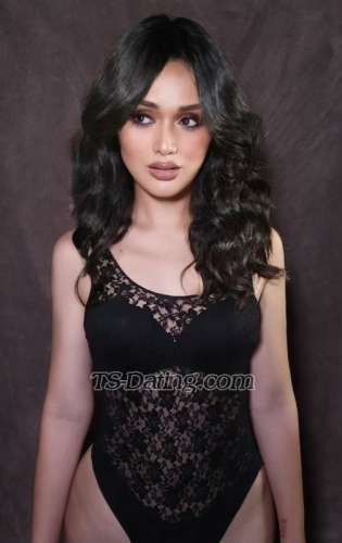 trans girl AaliyaF 2098388