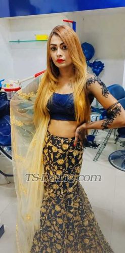 trans girl Aaliyakhan07 5841783