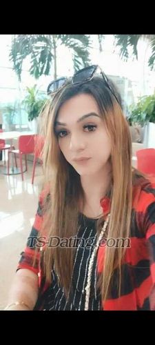 trans girl Aalliya 8652205