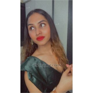 trans girl Aasthatrans girl 0720084