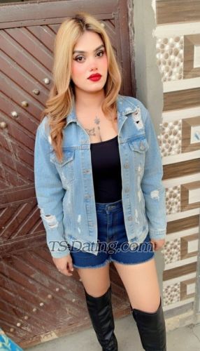 trans girl Aayushi69 0341758