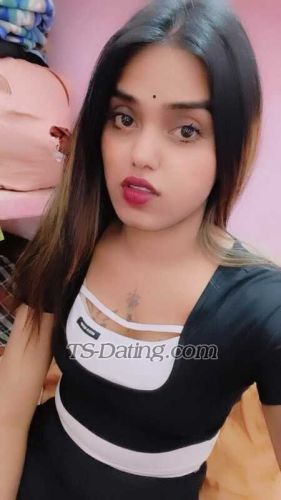 trans girl Aayushi69 7509119