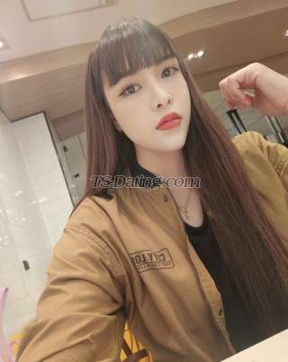 trans girl Abell 8458769