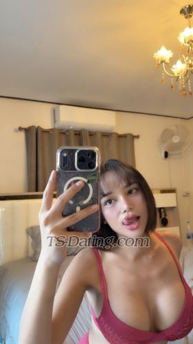 trans girl Achita 8229370