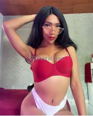 trans girl Adidasbaby70 7959048