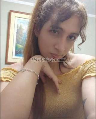 trans girl AdrianaRosso 2921563