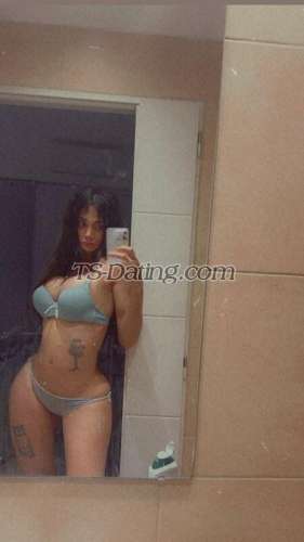 trans girl Adrianaarg 3788297