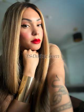 trans girl Adrianna123 7908796