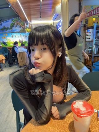 trans girl Aggie 0572080 trans girl Aggie 0572080