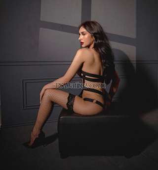 trans girl Agomez 1133415