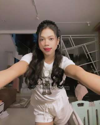 trans girl AhsyanaMelody 0753345