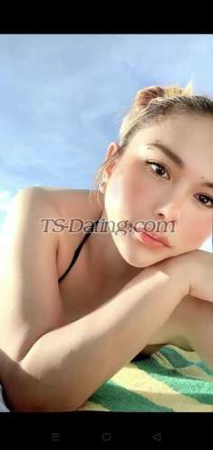 trans girl Ahyel 3647483