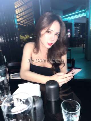 trans girl Aiko666 9566537