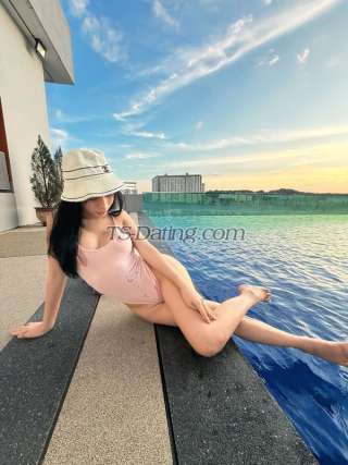 trans girl Ainahrashid 0132321