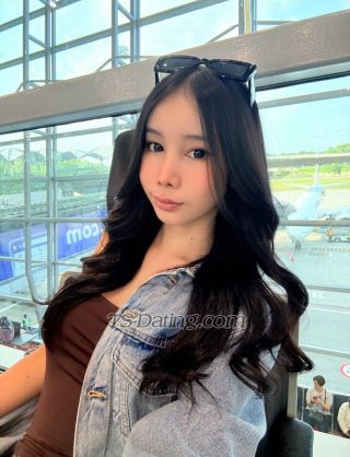 trans girl Ainahrashid 8177812