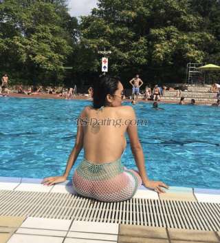 trans girl AkiBerlin 0515997 trans girl AkiBerlin 0515997