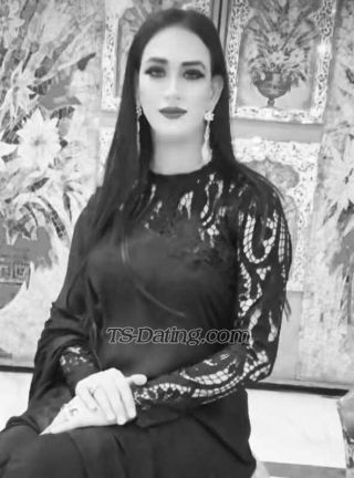 trans girl Aleena786 1365405