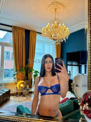 trans girl Aleja 0694693 trans girl Aleja 0694693