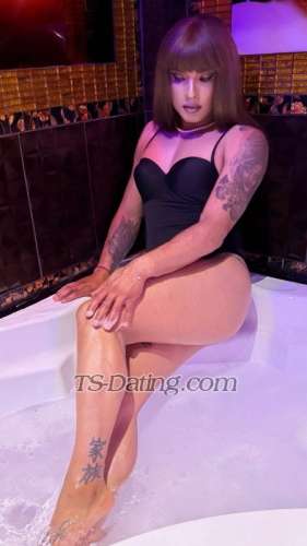 trans girl Alejandra25es 9656160