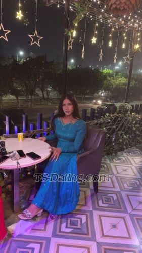 trans girl AliaAlia 4650773