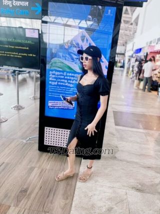 trans girl Aliaaroy 6395524