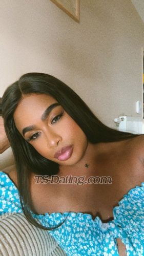 trans girl AliceBr 8202779