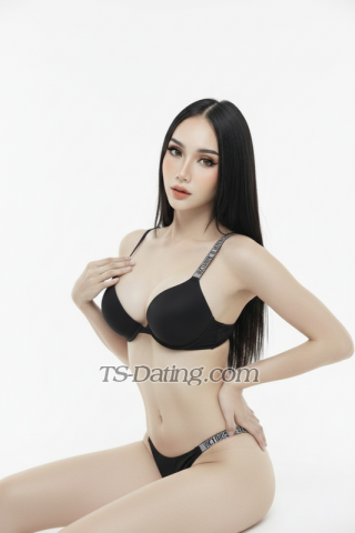 trans girl AliceLadyboyX 6854139