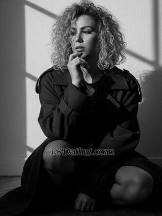 trans girl AliceMarjiore 3695272