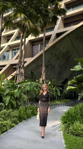 trans girl Alicearaya 1571326